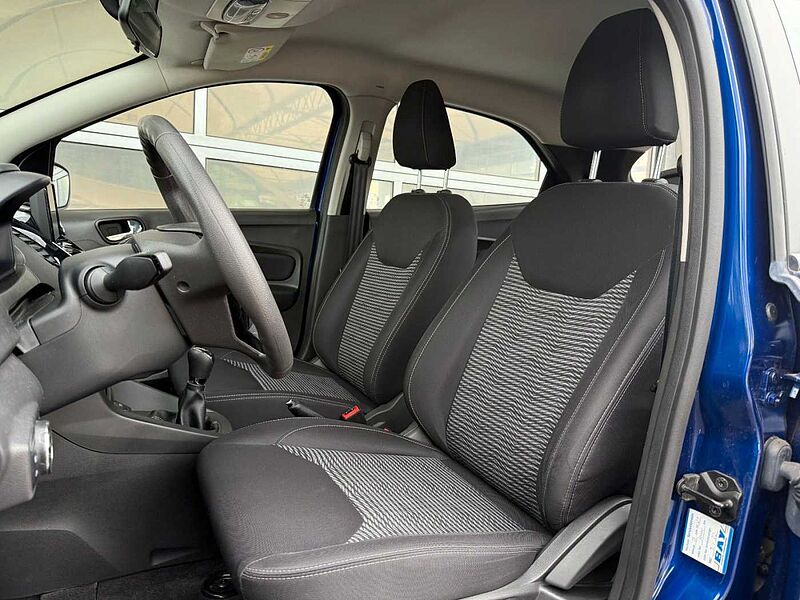 Ford Ka + Cool & Connect KLIMAAUTO BT 8 FACH PDC